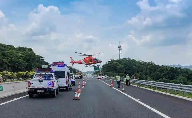 阎良区高速公路汽车救援案例