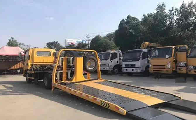 阎良区汽车中途维修案例